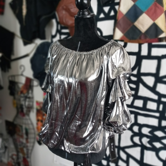 Blouse - Picture 2 of 2